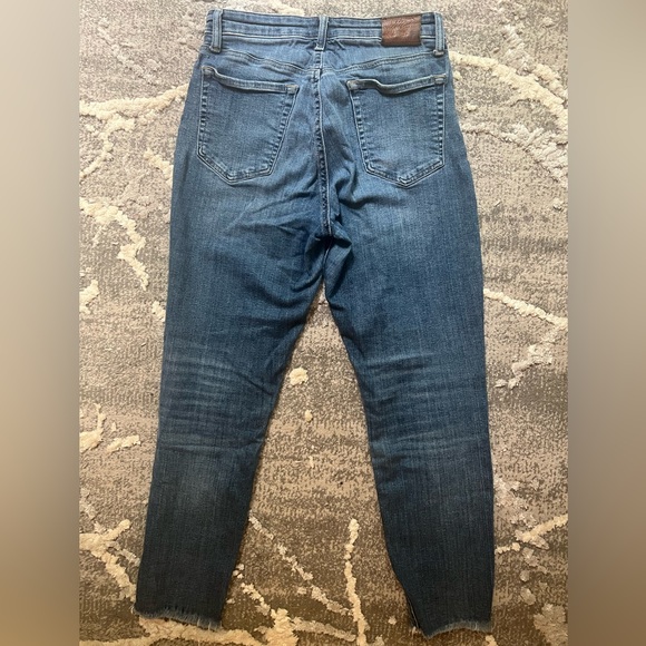 lucky brand frayed hemming straight leg jeans - Picture 2 of 3